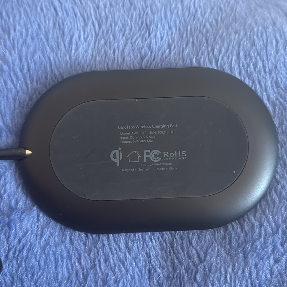 Wireless Charging Pad - Picture 3 of 3